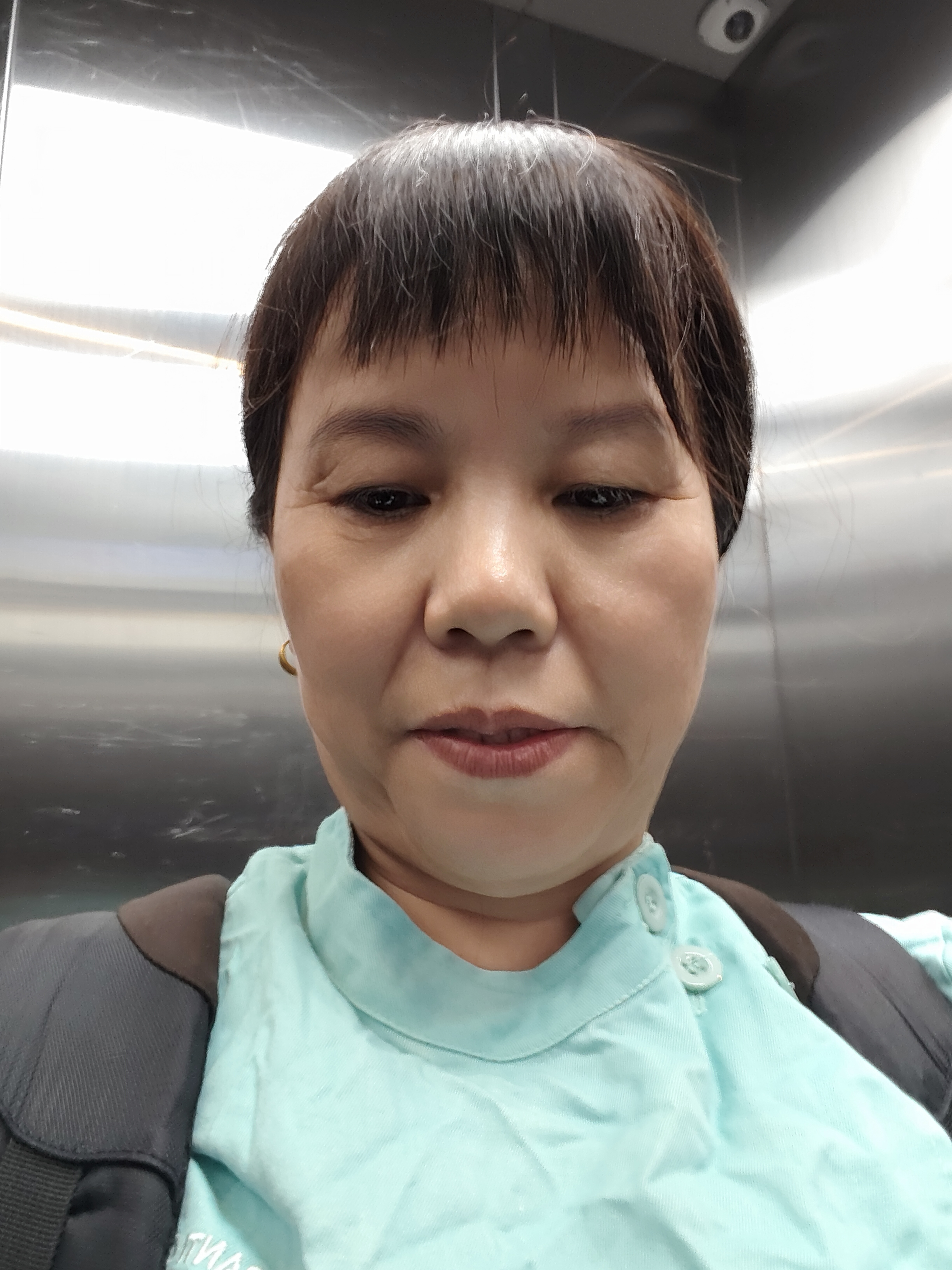 阿姨资料照片