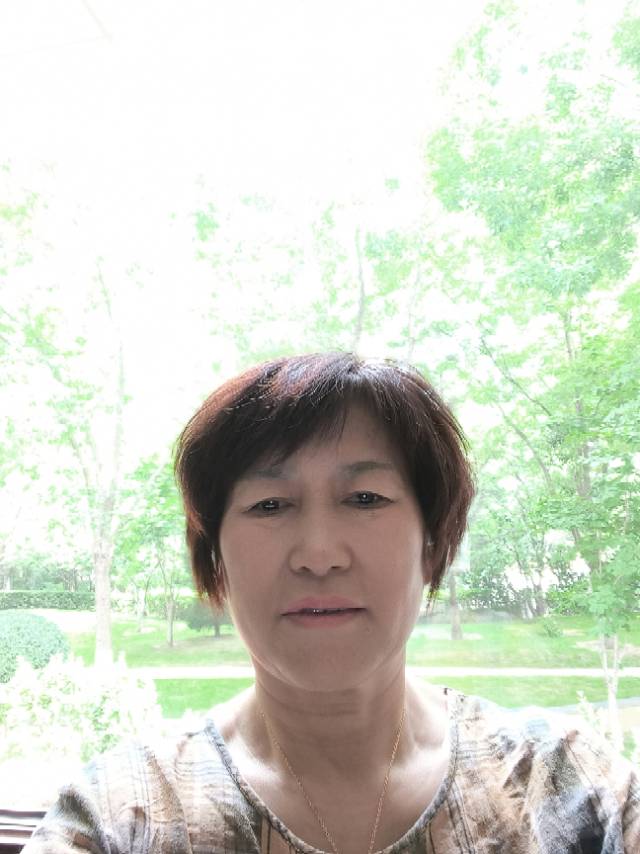 阿姨资料照片