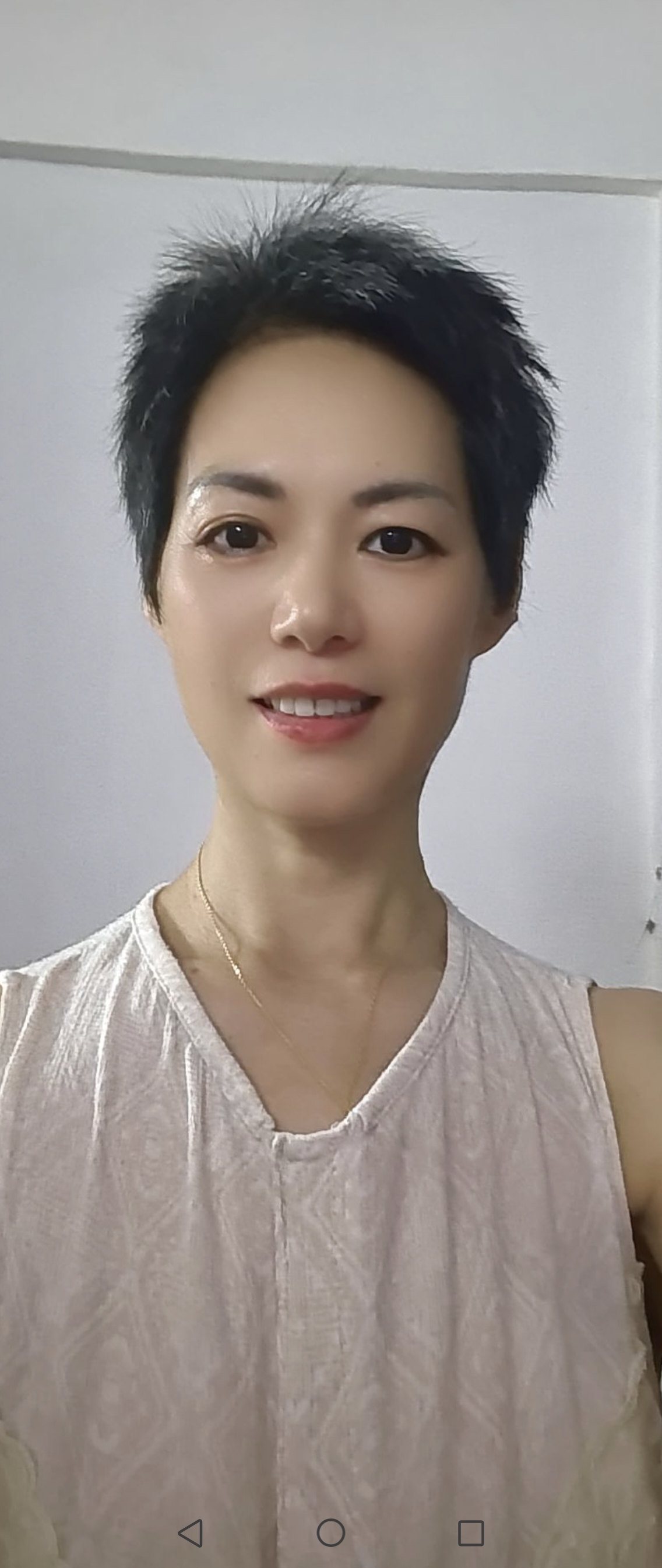 阿姨资料照片
