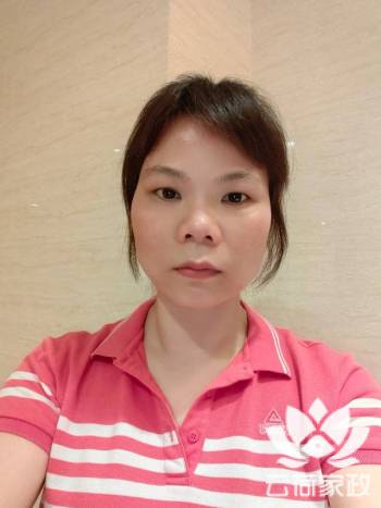 阿姨资料照片