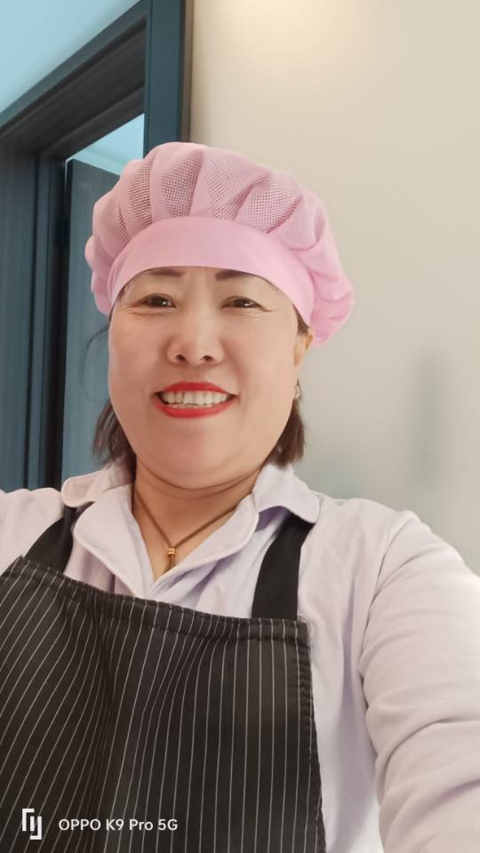 阿姨资料照片