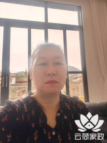 阿姨资料照片