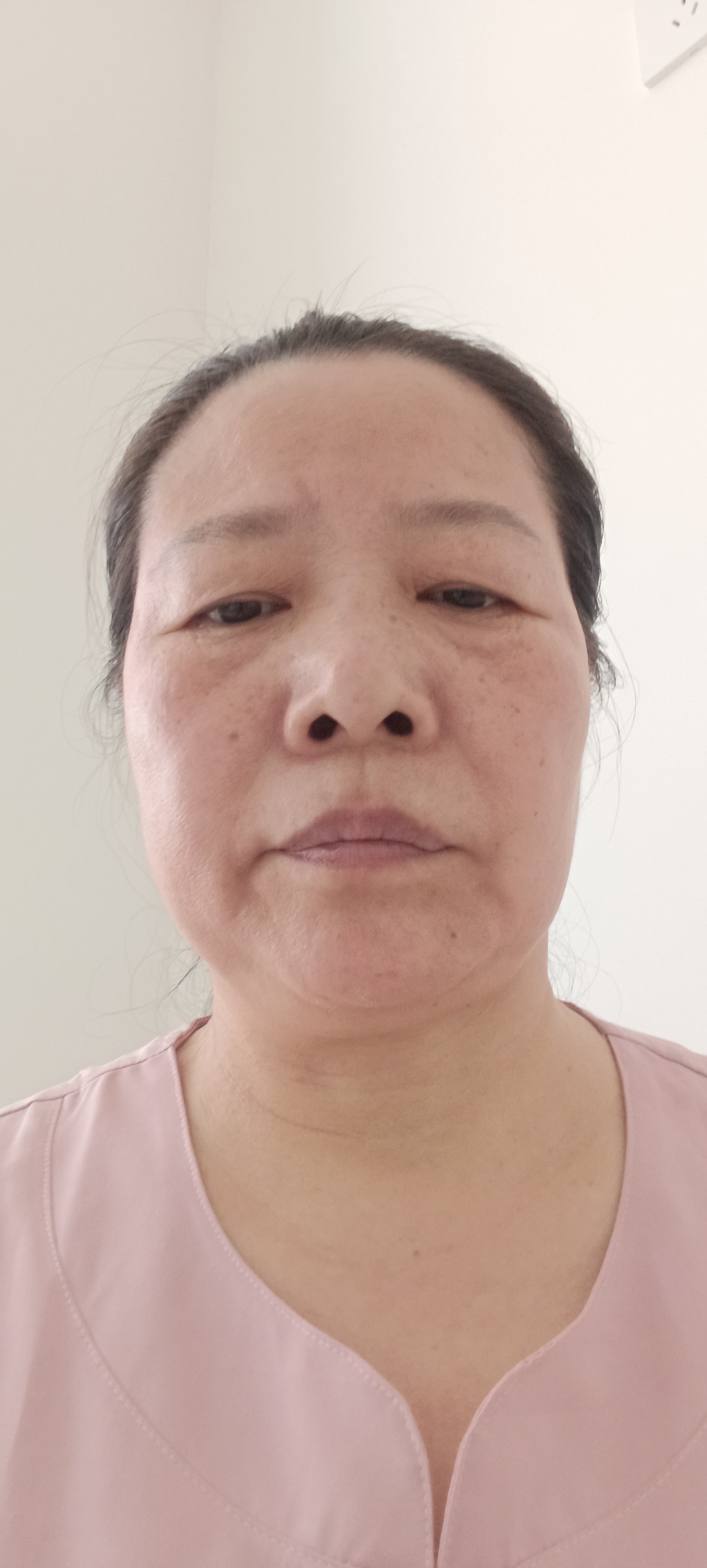 阿姨资料照片