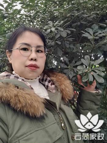 阿姨资料照片