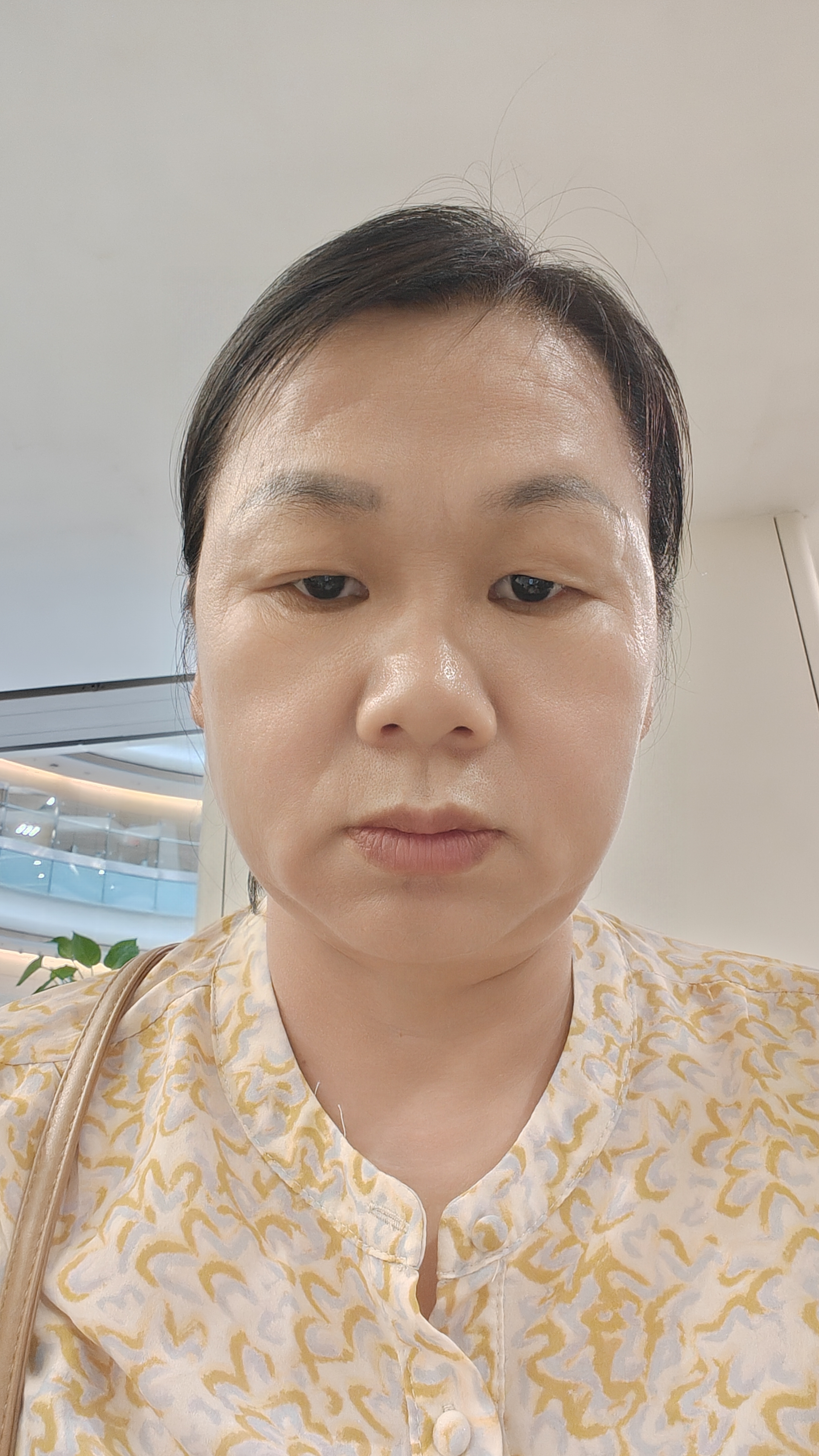 阿姨资料照片