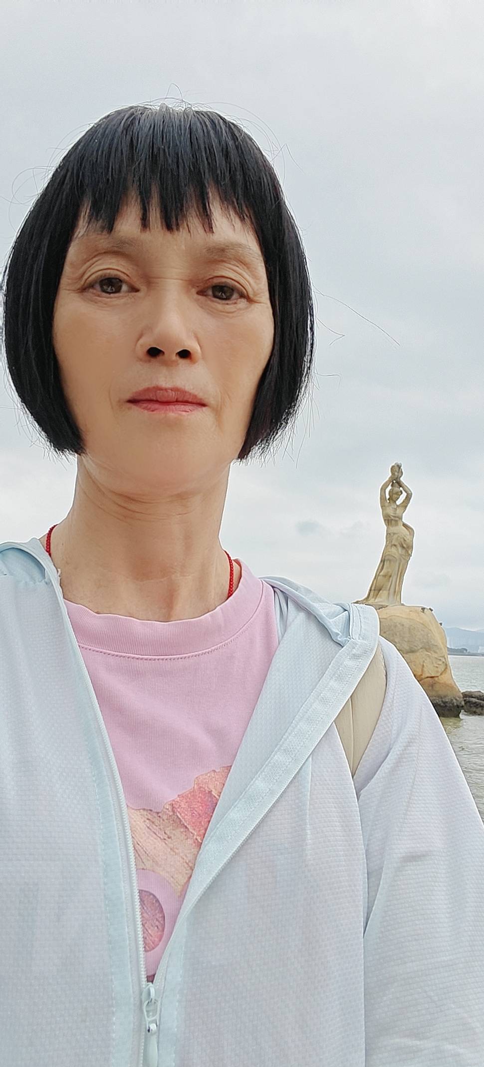 阿姨资料照片