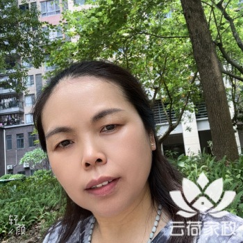 阿姨资料照片
