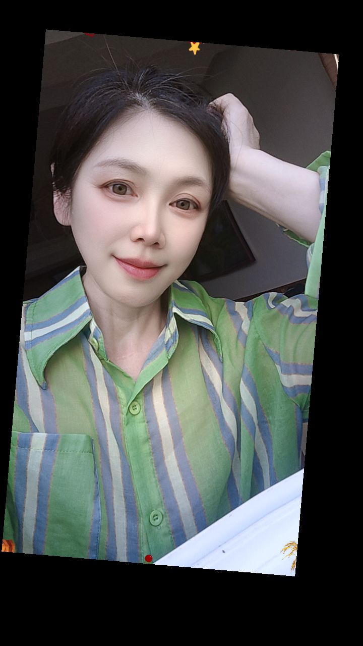 阿姨资料照片