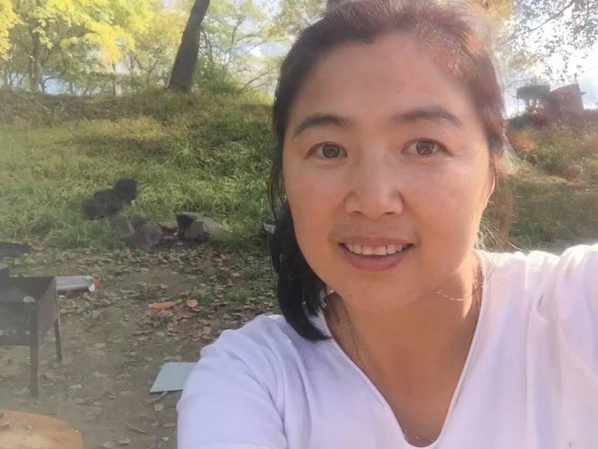 阿姨资料照片