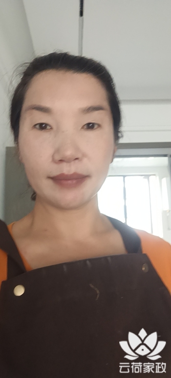 阿姨资料照片