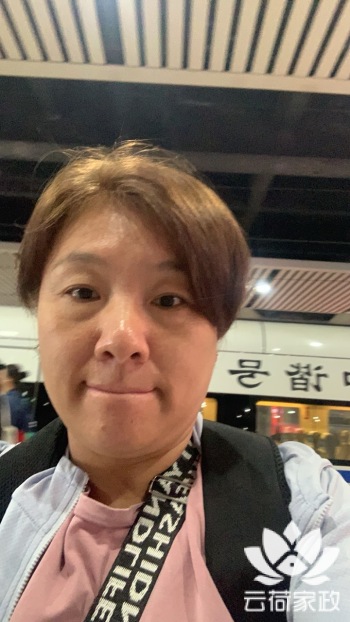 阿姨资料照片