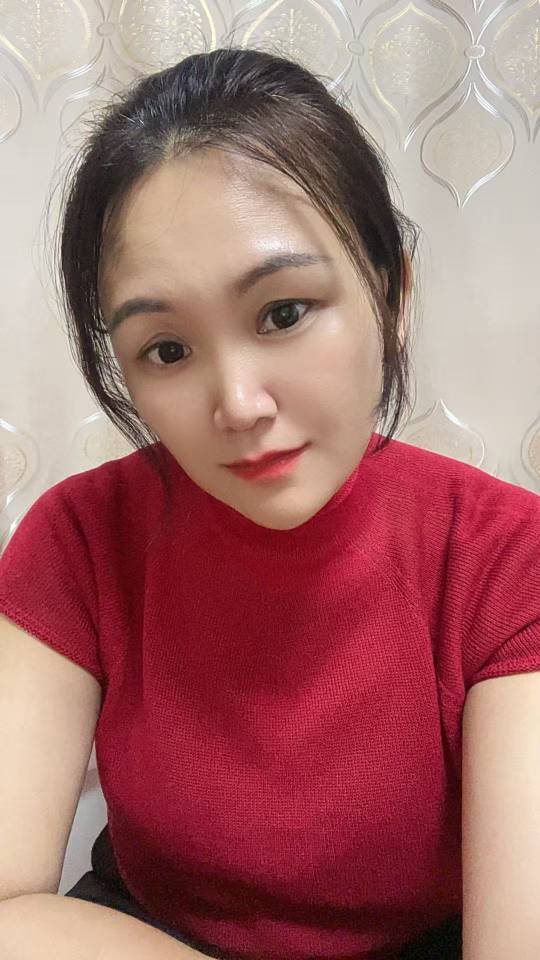 阿姨资料照片