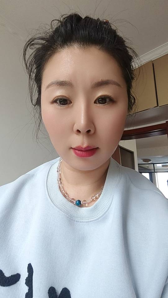 阿姨资料照片