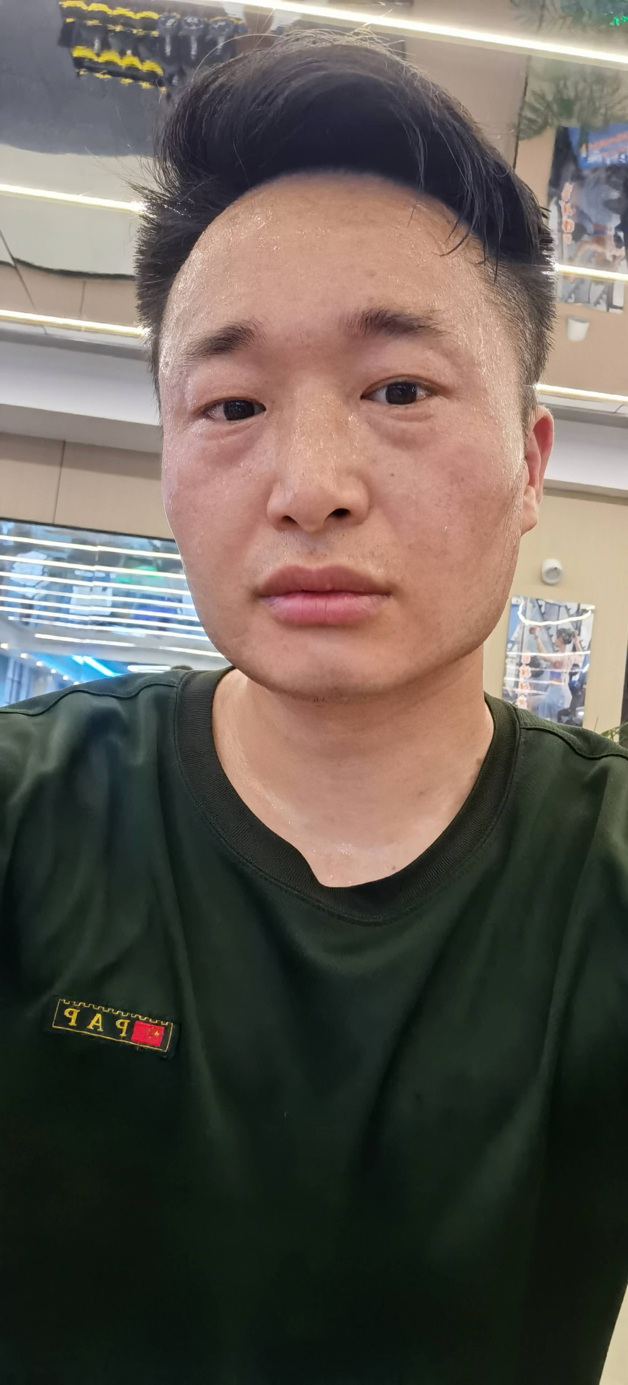 阿姨资料照片