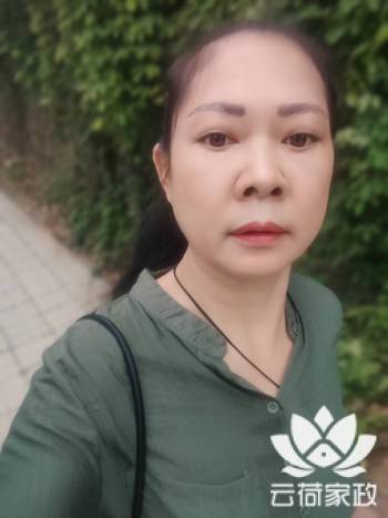 阿姨资料照片