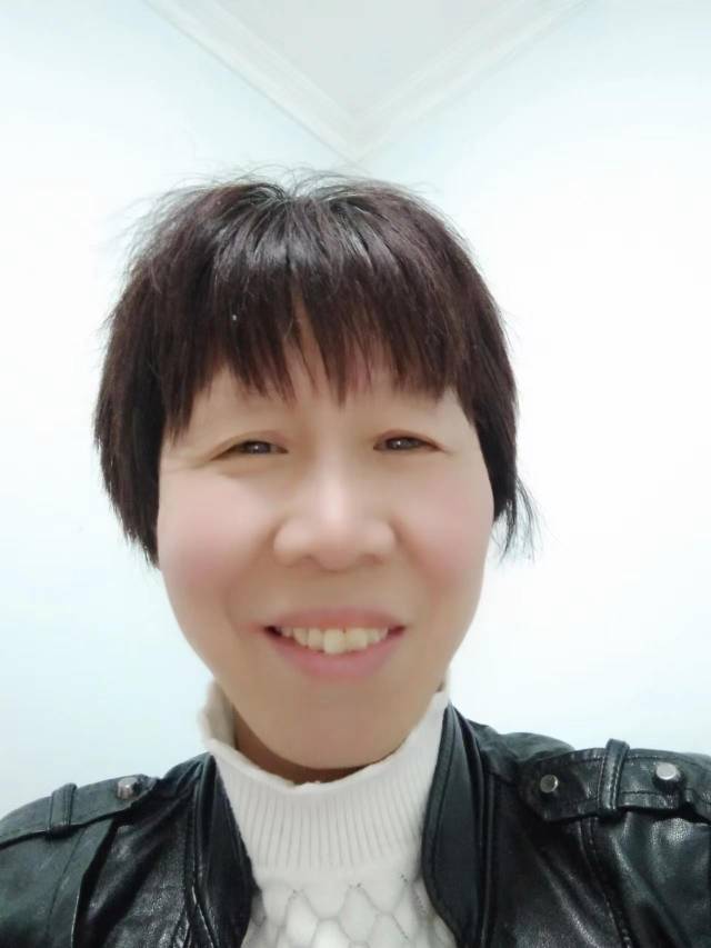 阿姨资料照片
