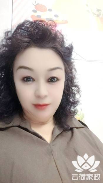 阿姨资料照片