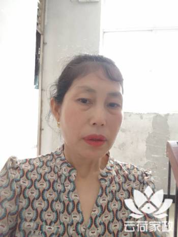 阿姨资料照片