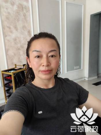 阿姨资料照片