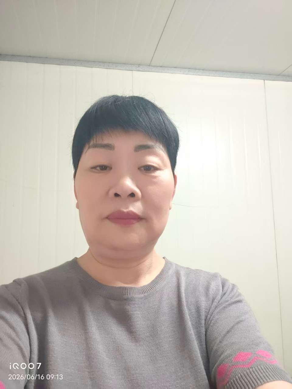 阿姨资料照片