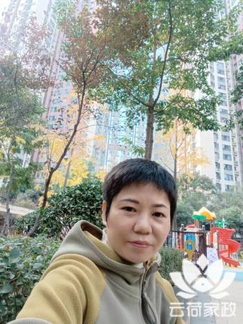 阿姨资料照片