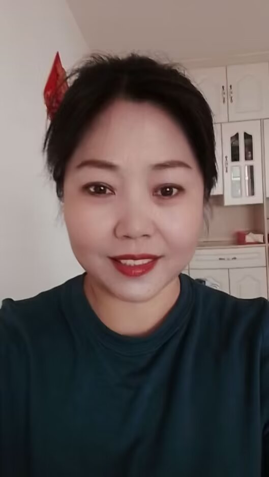 阿姨资料照片