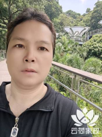 阿姨资料照片