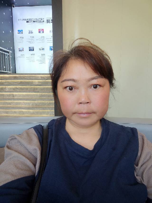 阿姨资料照片