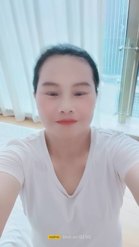 阿姨资料照片