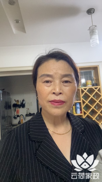 阿姨资料照片