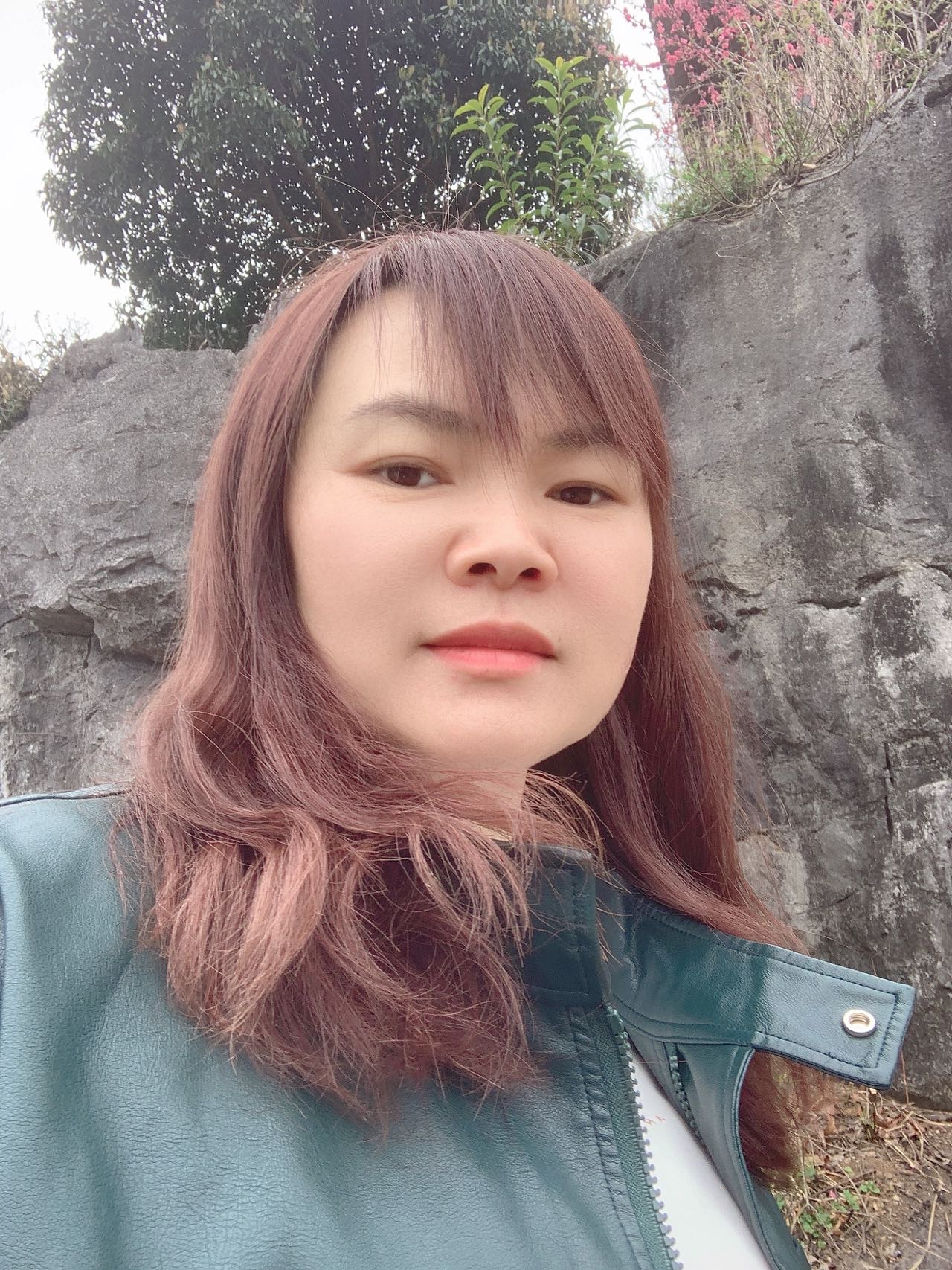 阿姨资料照片