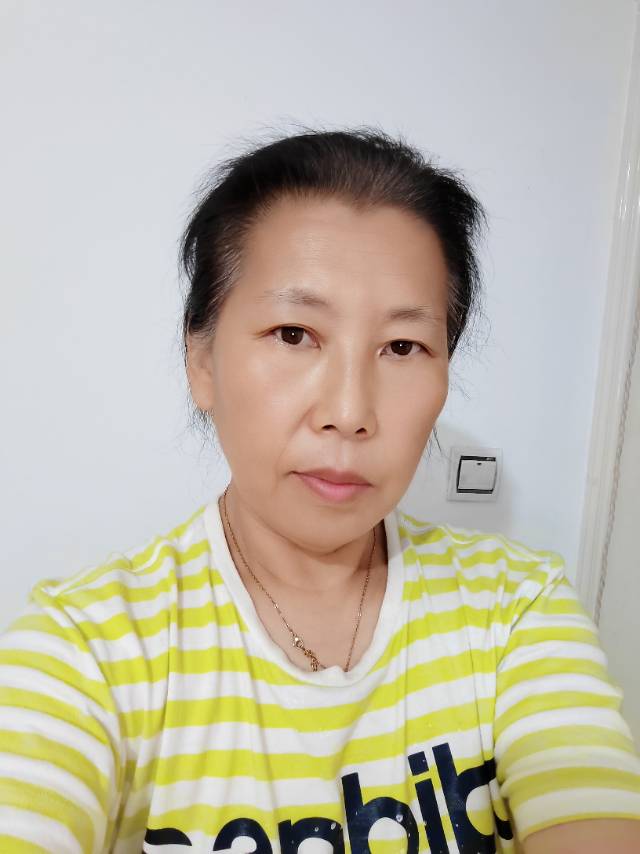 阿姨资料照片