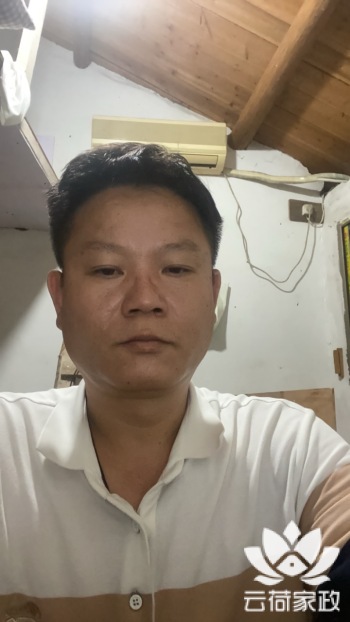 阿姨资料照片