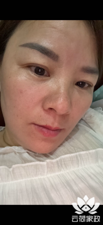 阿姨资料照片