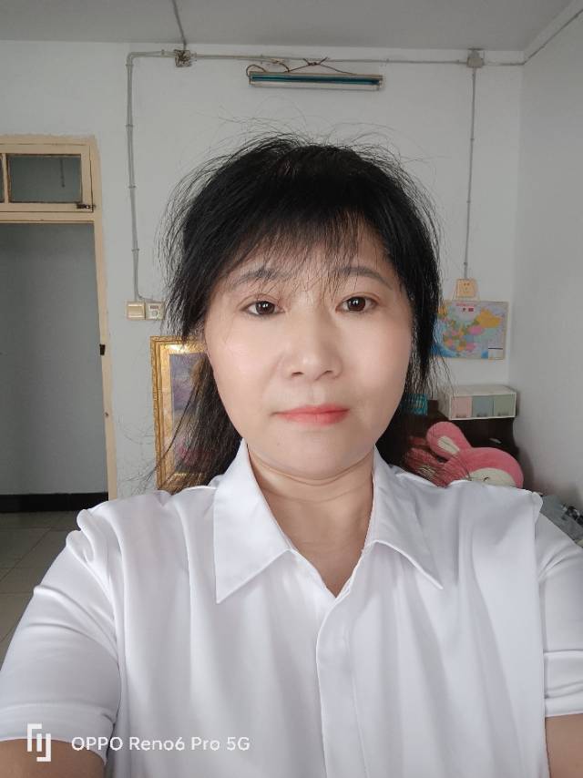 阿姨资料照片