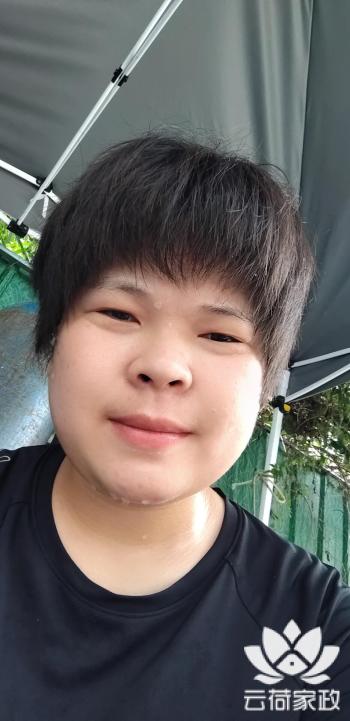 阿姨资料照片