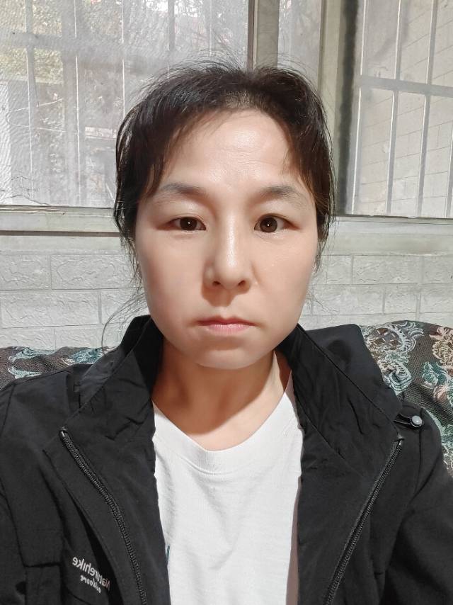 阿姨资料照片