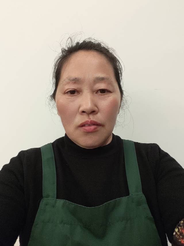 阿姨资料照片