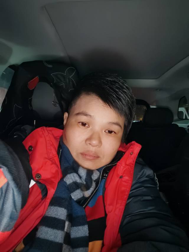阿姨资料照片