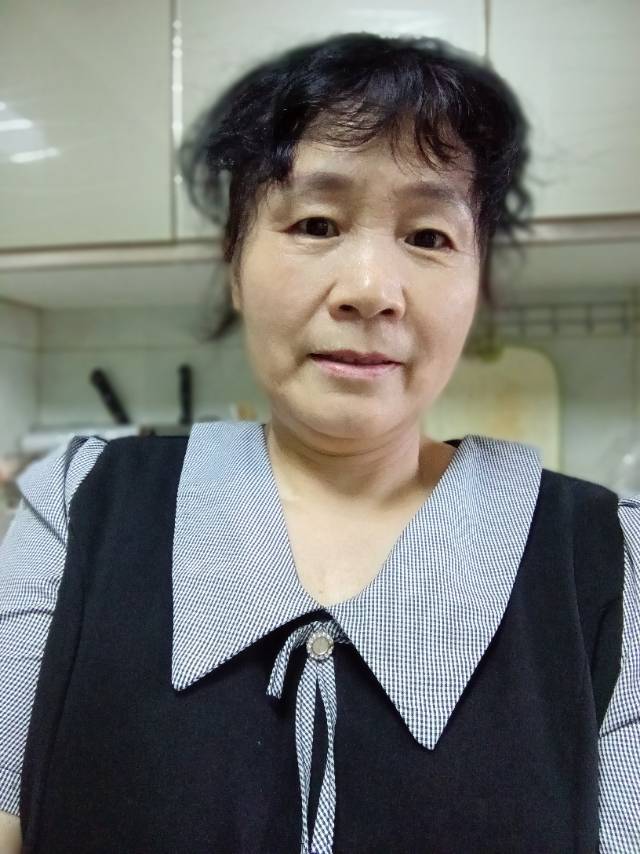阿姨资料照片