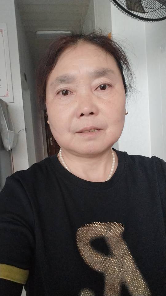 阿姨资料照片