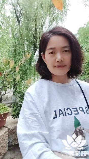 阿姨资料照片