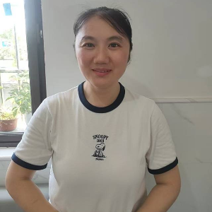 阿姨资料照片