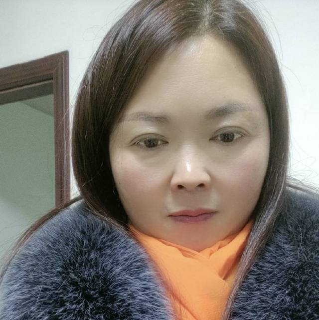 阿姨资料照片