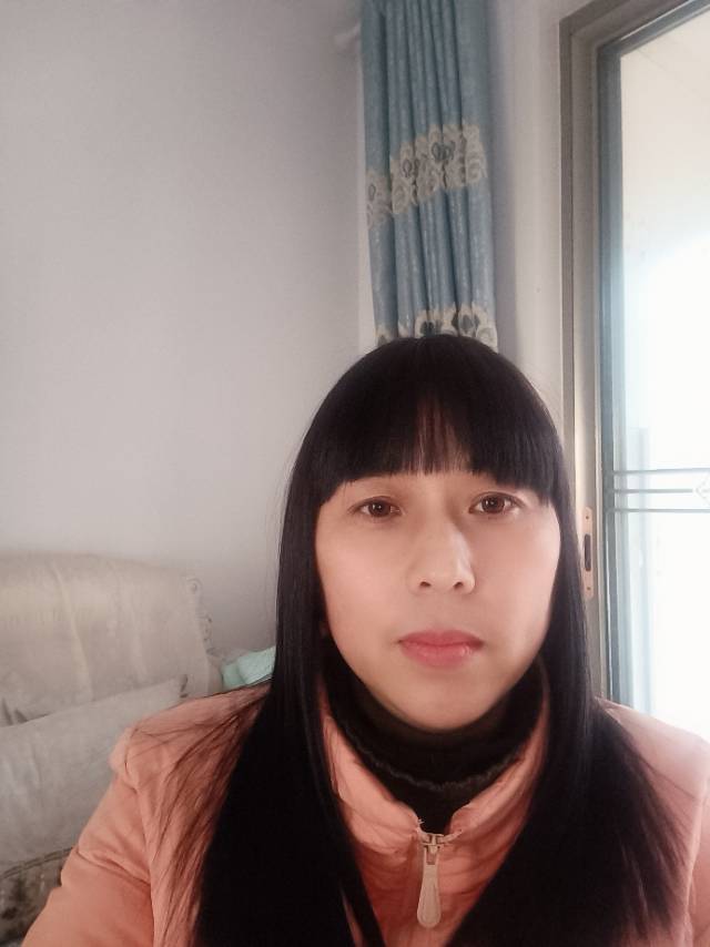 阿姨资料照片