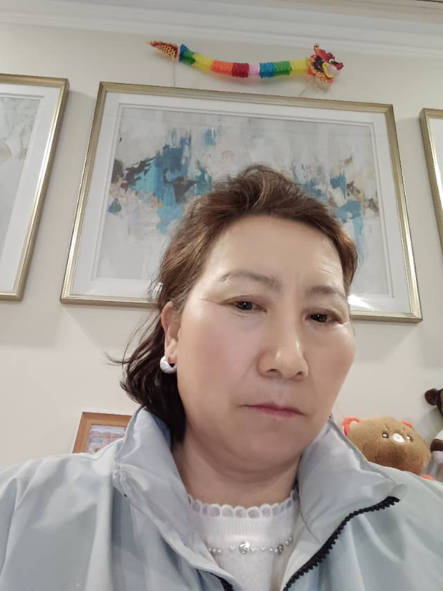 阿姨资料照片