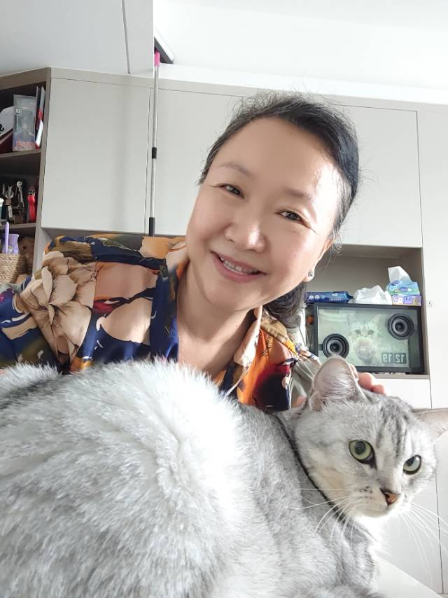 阿姨资料照片