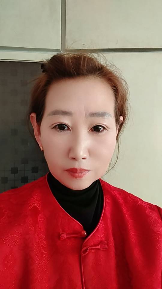 阿姨资料照片