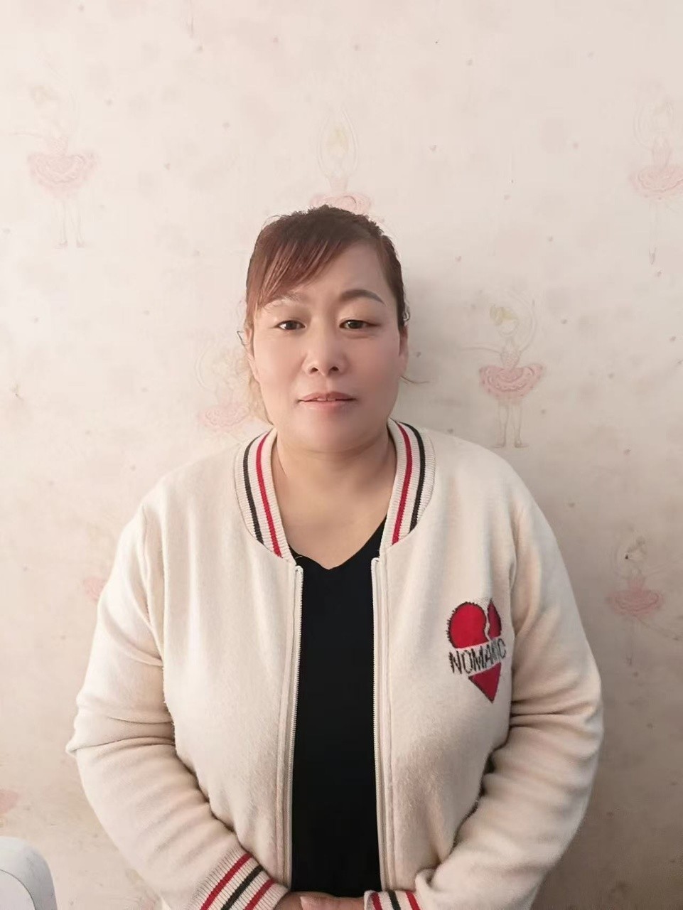 阿姨资料照片