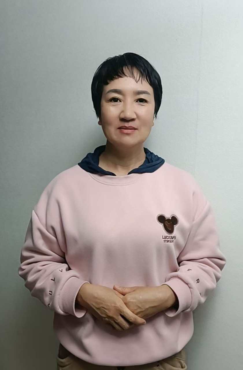 阿姨资料照片